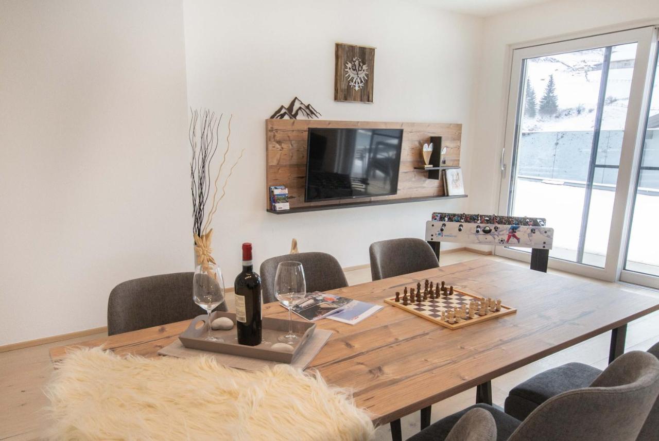 Apartment Victoria Gries am Brenner Bagian luar foto